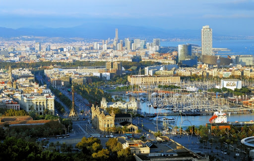 El sector hotelero carga contra la subida de la tasa turística en Cataluña