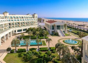 Retos financieros para los hoteles ante el récord de turistas