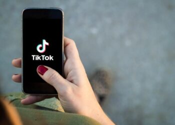 TikTok y Booking se unen: nuevo canal de reservas hoteleras en la red social
