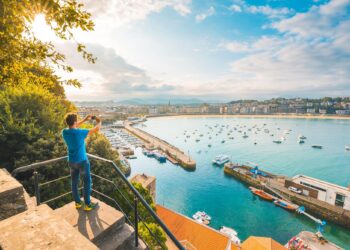 El puente de agosto consolida un mes de récord con el norte de España disparado