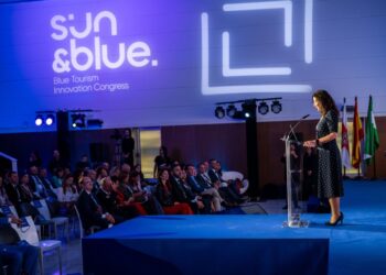 Sun&Blue Congress 2025 reúne en Almería las claves del turismo y la economía azul