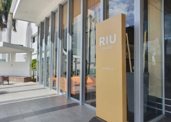 RIU reactivará sus siete hoteles en Jamaica antes de final de año tras el huracán Melissa