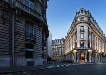 Radisson consolida su liderazgo tras superar las 210 aperturas y firmas en 2025