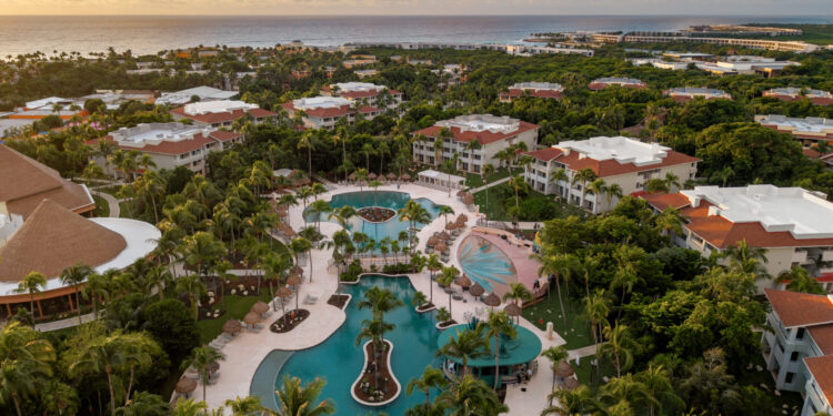 Apertura en México.