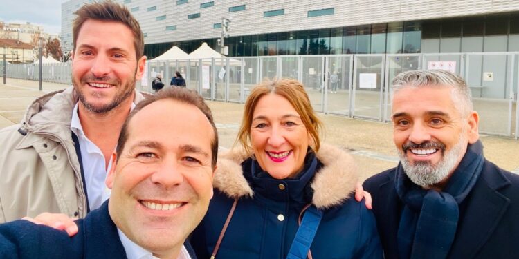 Equipo de Jumbo Tours.