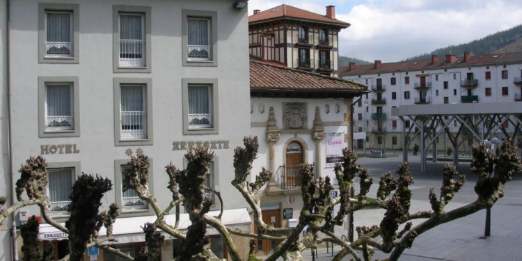 Hotel Arrasate by Gaiarooms.