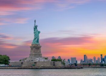 Estados Unidos pierde la confianza de los viajeros: las llegadas al país caen casi un 3% hasta noviembre