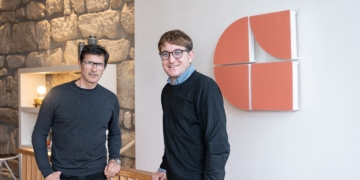 GuestReady adquiere Lightbooking y duplica su presencia en España