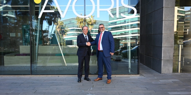 Firma de la adquisición.