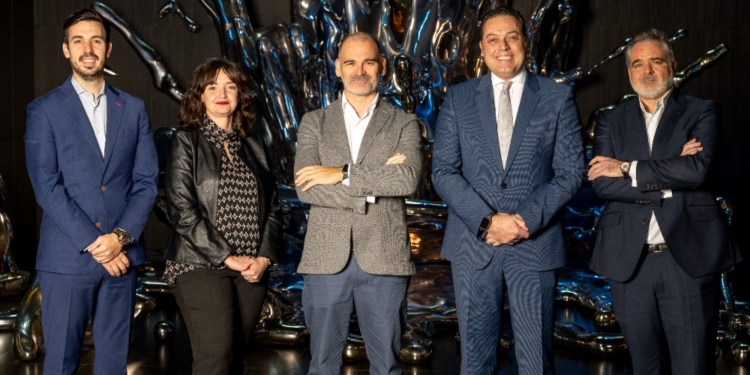 Equipo de la cadena.