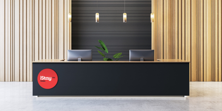 Recepción hotelera.