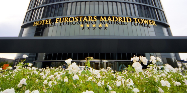 Fachada del Eurostars Madrid Tower.