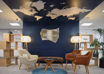 Grupo IAG7 presentará ViajarSolo.com y BuceoyViajes.com en Fitur 2026