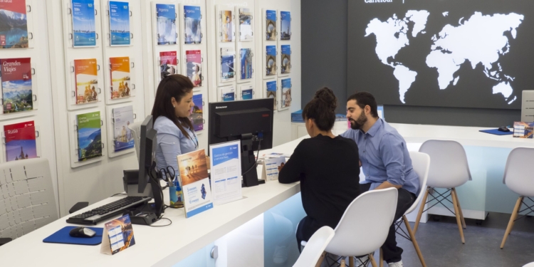 Agencia de Viajes Carrefour.