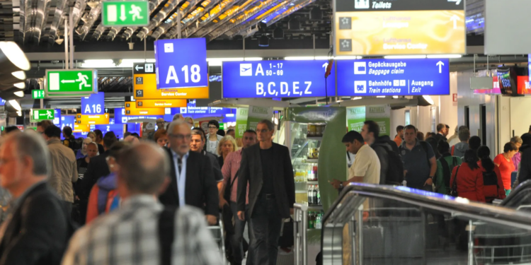 Llegadas aéreas internacionales.
