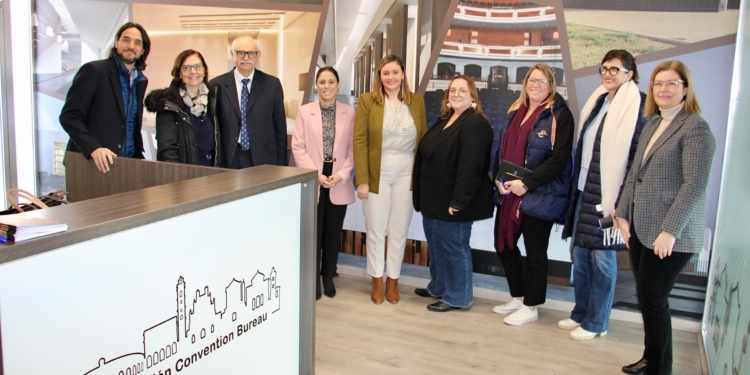 Presentación de la Oficina Convention Bureau.