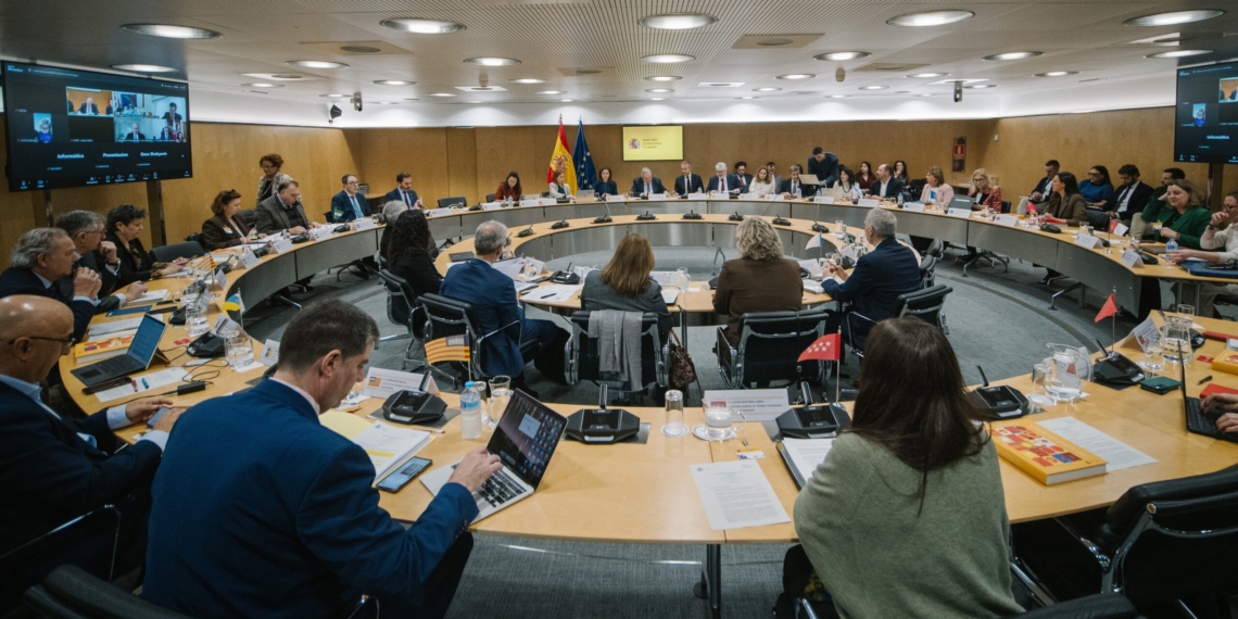 El Ministerio y las Comunidades Autónomas acuerdan agilizar el tramo final de la ejecución de los fondos europeos