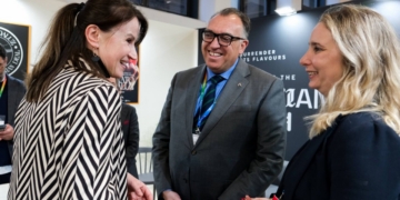 Andalucía y Tui Group afianzan la oferta del operador en los aeropuertos de Almería y Jerez