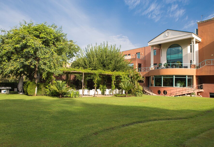 Les Roches organizará un evento en Marbella para analizar el Sector