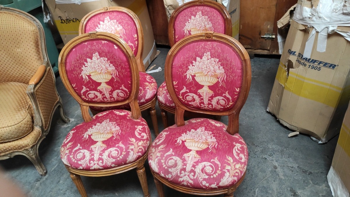 El hotel Ritz de Madrid subasta parte de su mobiliario antiguo