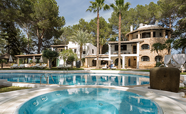 Palladium Hotel Group abrirá siete de sus hoteles en el mes de julio