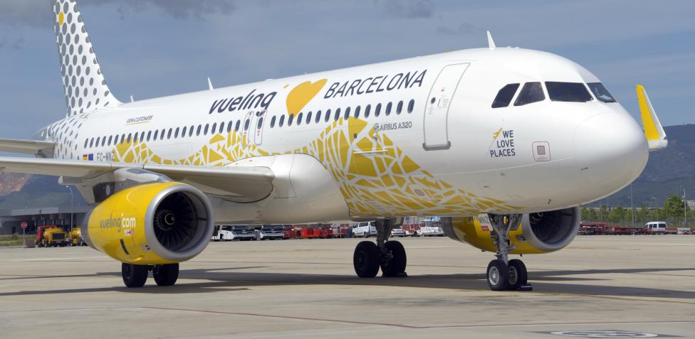 Los pilotos de Vueling renuncian a sus días libres para sacar los vuelos de navidad