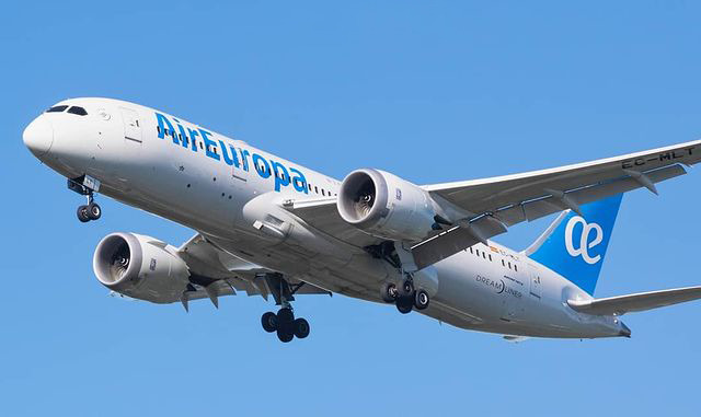 Air Europa ofrecerá más de ocho millones de asientos este verano, un 4% más