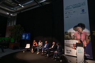 Presentación del libro El Foro de las ciudades de Madrid 2022 en Fitur 2023