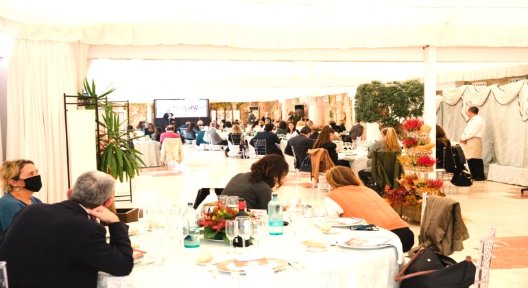 OPC España celebra su puchero de otoño presencial