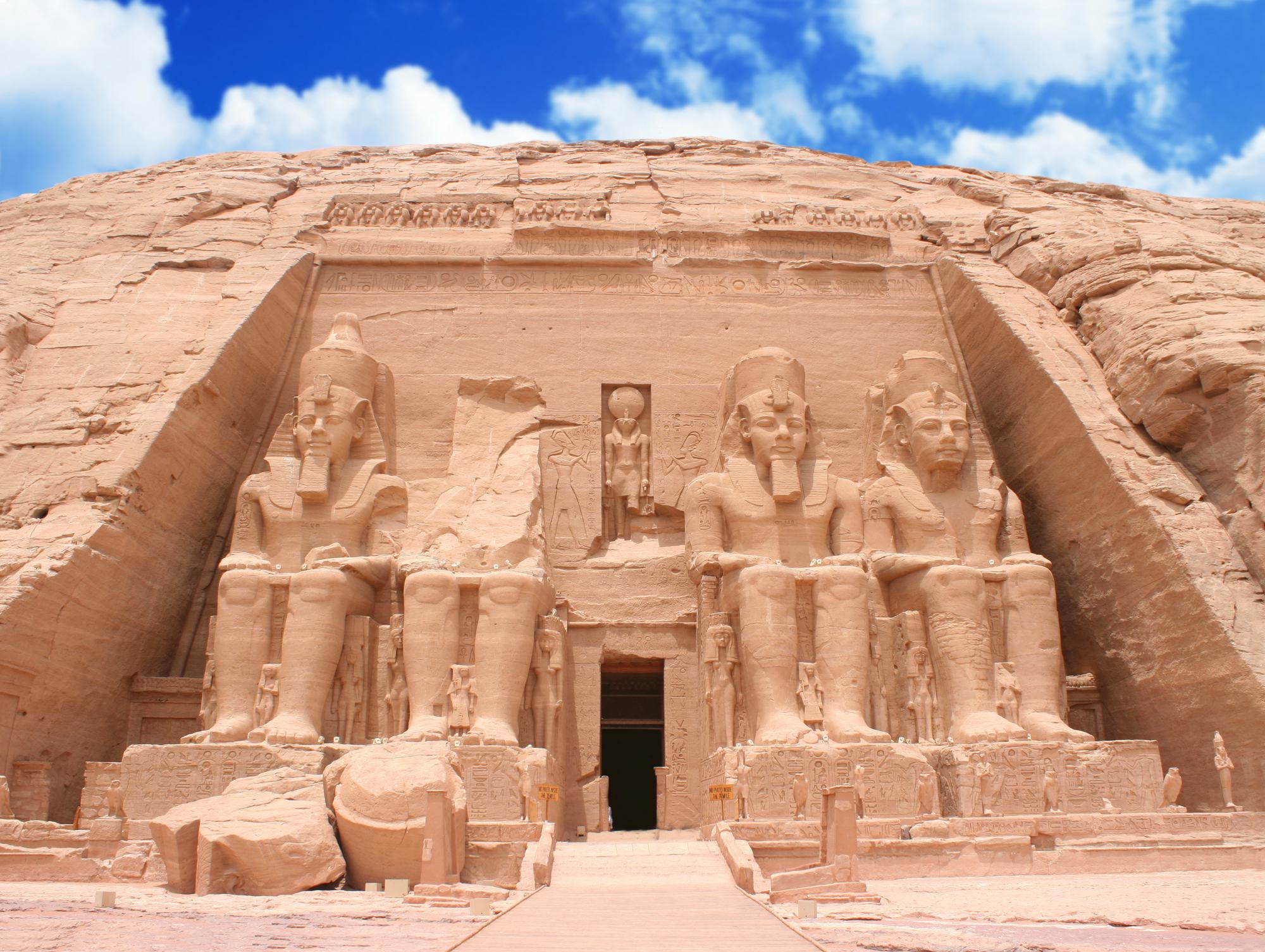 Primer charter directo a Abu Simbel con la turoperadora Samatravel