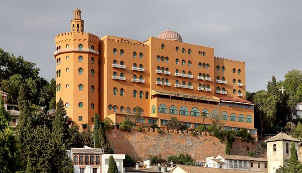 Hotel Alhambra Palace entra en The Signature Travel Network