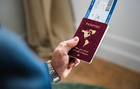 Las empresas gastan 2.100 euros al mes en un viaje de negocio de larga estancia