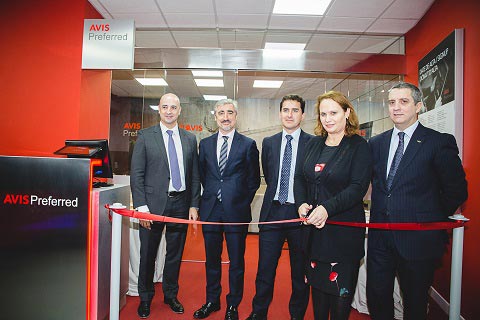 Avis se sirve de la economía colaborativa