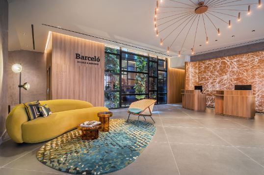 Barceló Hotel Group inaugura un nuevo hotel de cinco estrellas en Funchal