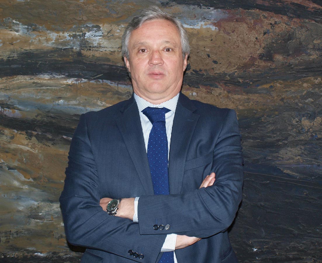 El Sector insiste en la necesidad de aplicar test de antígenos frente a los PCR