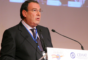 CEHAT cumple su amenaza e impugna los pliegos del programa del Imserso