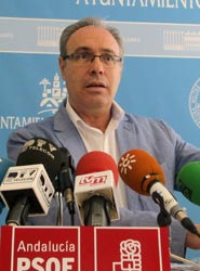 El PSOE de Córdoba propone tres proyectos para mejorar la oferta de espacios para congresos y ferias en la ciudad