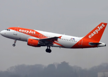 EasyJet añade más de seis millones de asientos en España para verano de 2026