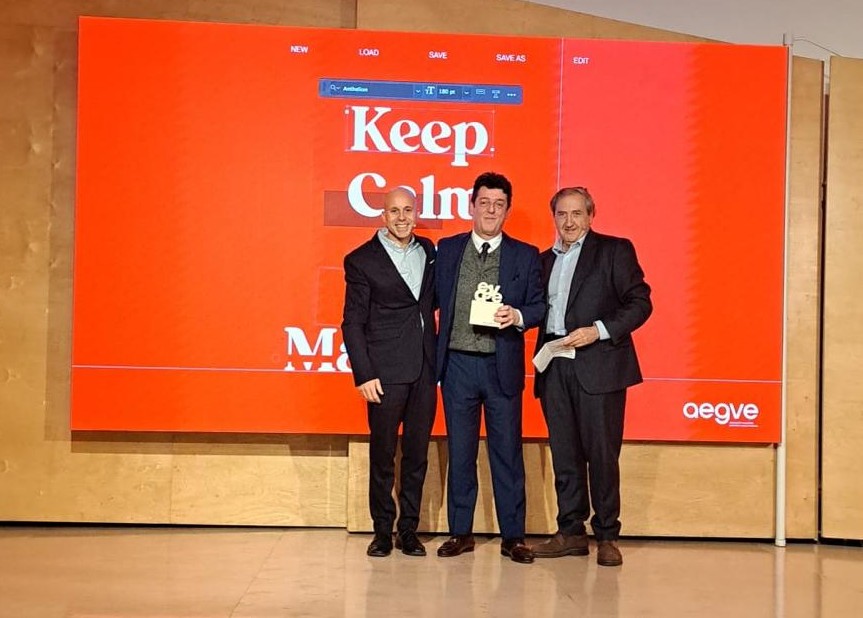 Eugenio de Quesada recibe el trofeo anual de los ‘travel manager’ españoles