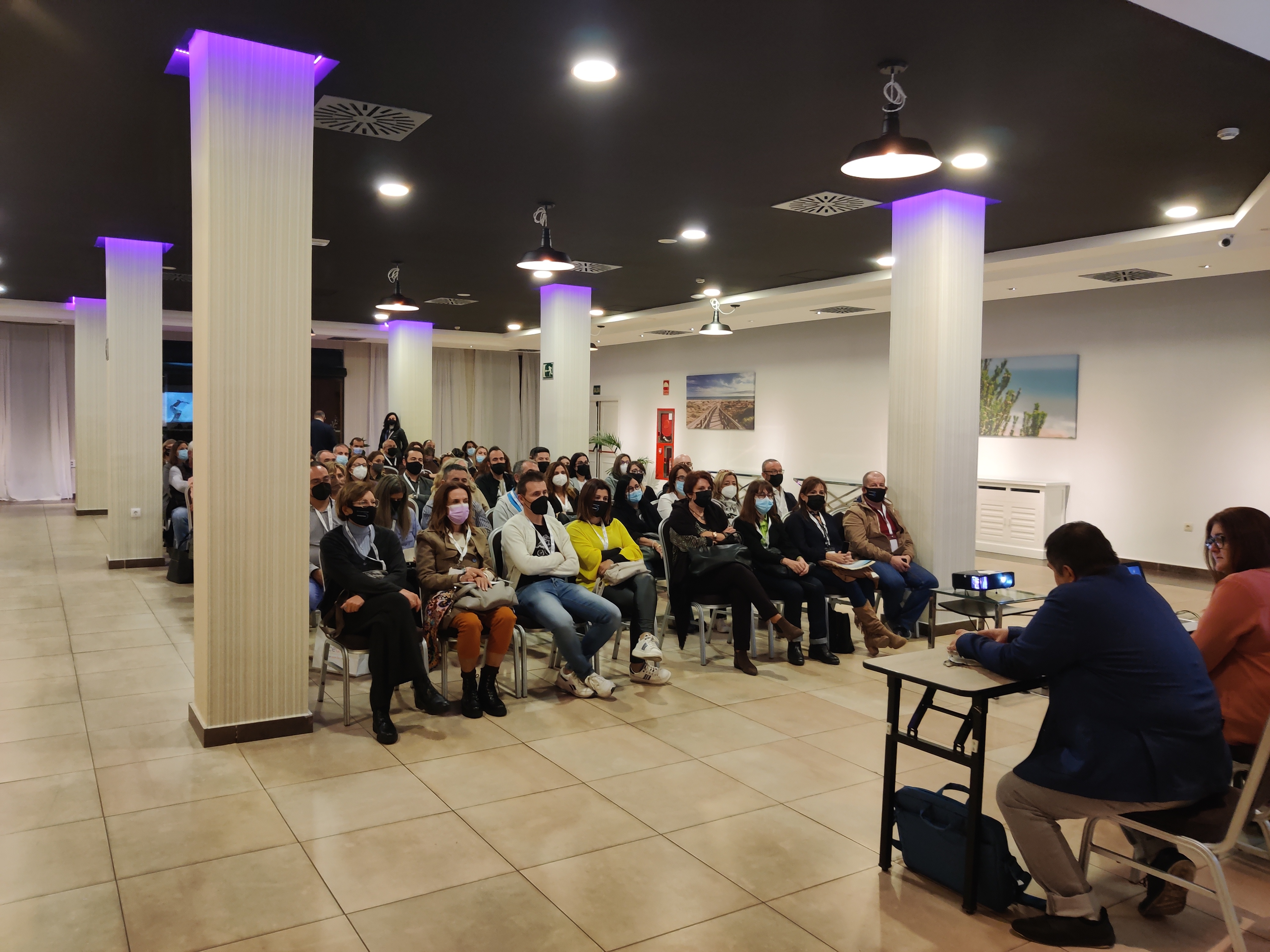 Calendario de formaciones para las agencias de DIT