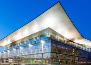 Los viajeros de congresos no pagarán la tasa turística en A Coruña