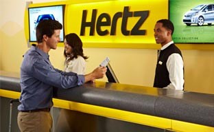 Hertz refuerza su presencia en los aeropuertos