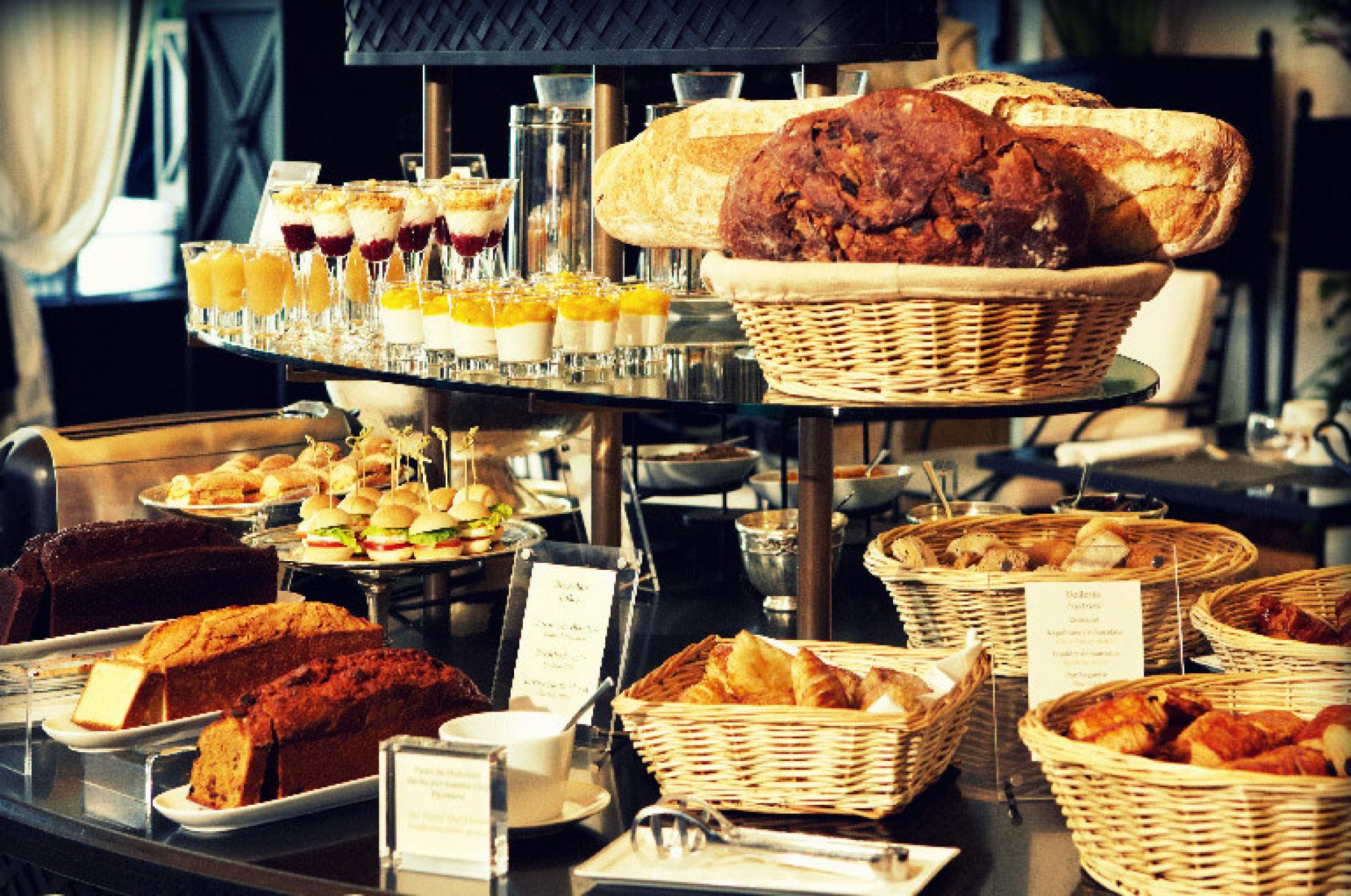 HRS estudia los precios de los desayunos en hotel