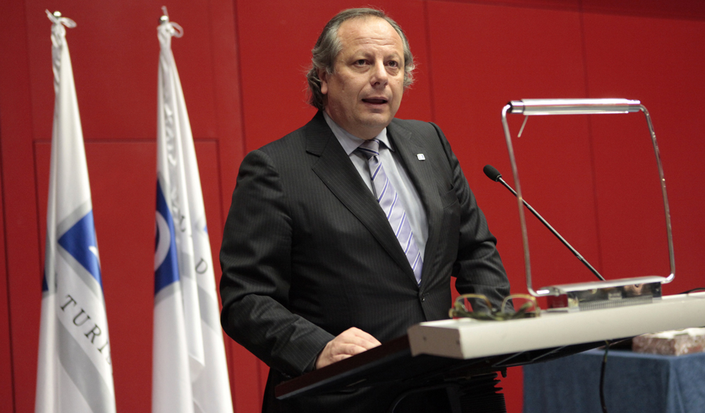 Mirones dejará la presidencia de Miembros Afiliados