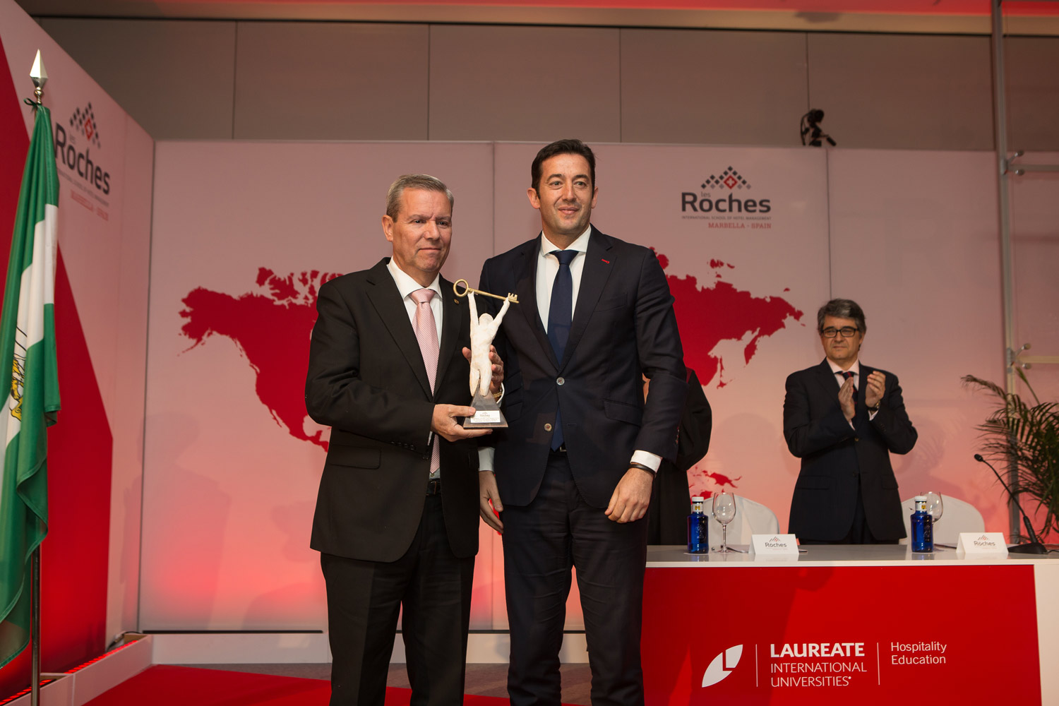 Les Roches gradúa su 36ª promoción de directivos