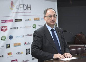 Rechazo del Sector a la atribución del éxito turístico por parte de Pedro Sánchez