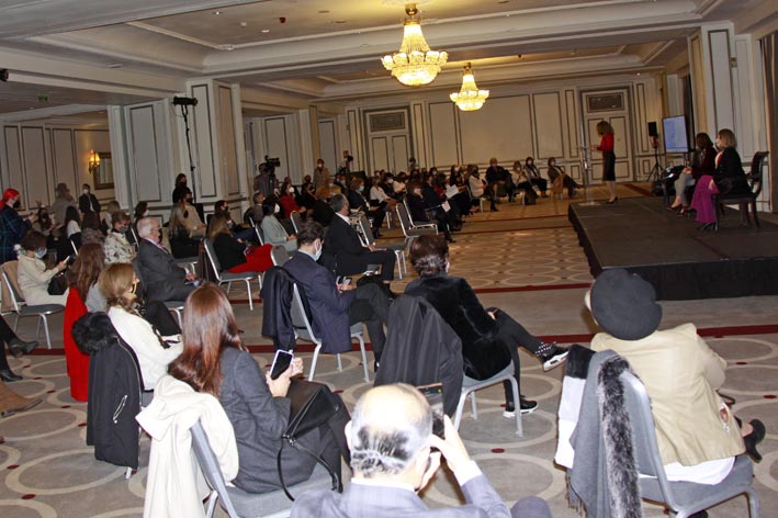 Las mujeres piden más protagonismo en el Sector