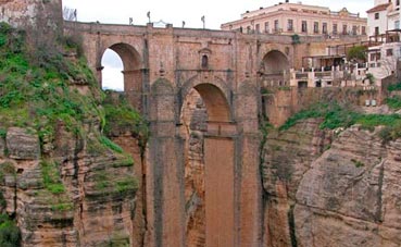 Andalucía extiende la declaración de municipio turístico