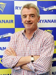 El beneficio neto de Ryanair cae un 20%, hasta 319 millones