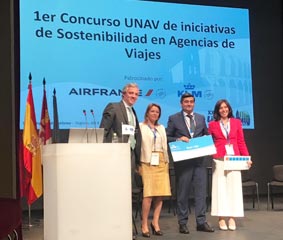 UNAV reconoce el trabajo de RSC de Sanander Viajes